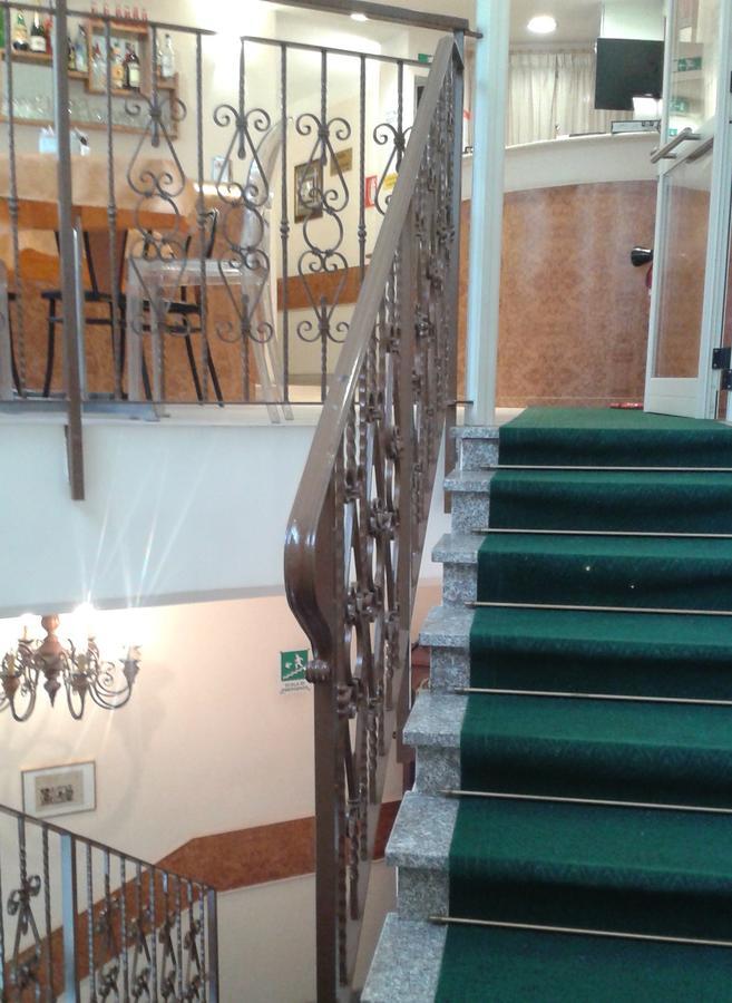 Hotel Fiumara جنوة المظهر الخارجي الصورة